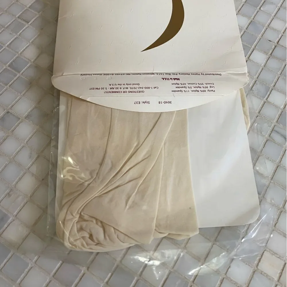 Hanes silk reflections